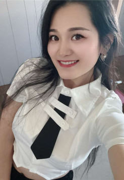 Genève escort Écolière asiatique