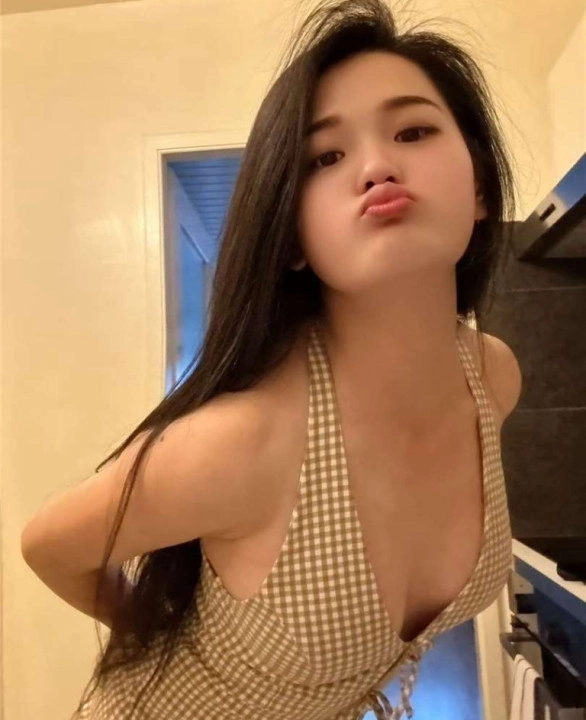 Écolière asiatique